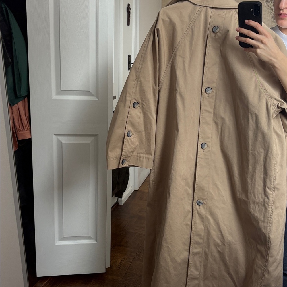 Zara Women's Tan Trench Coat